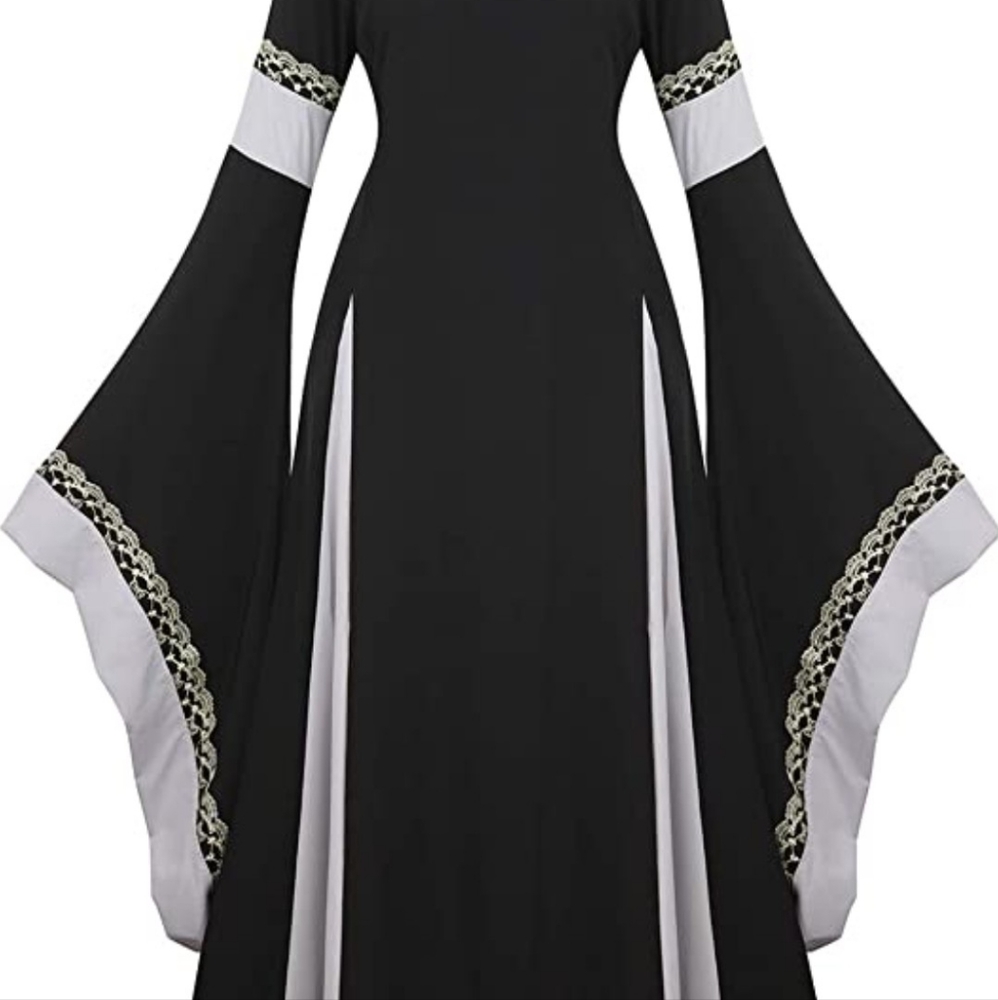 Medieval Renaissance Vampire Costume